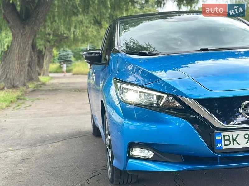Хэтчбек Nissan Leaf 2021 в Ровно