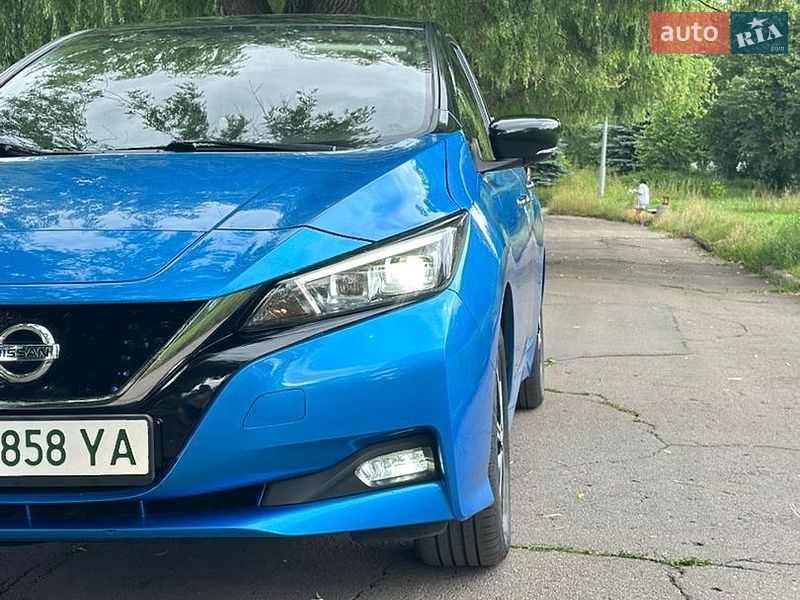 Хэтчбек Nissan Leaf 2021 в Ровно