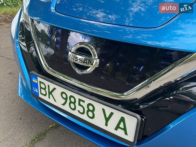 Хэтчбек Nissan Leaf 2021 в Ровно