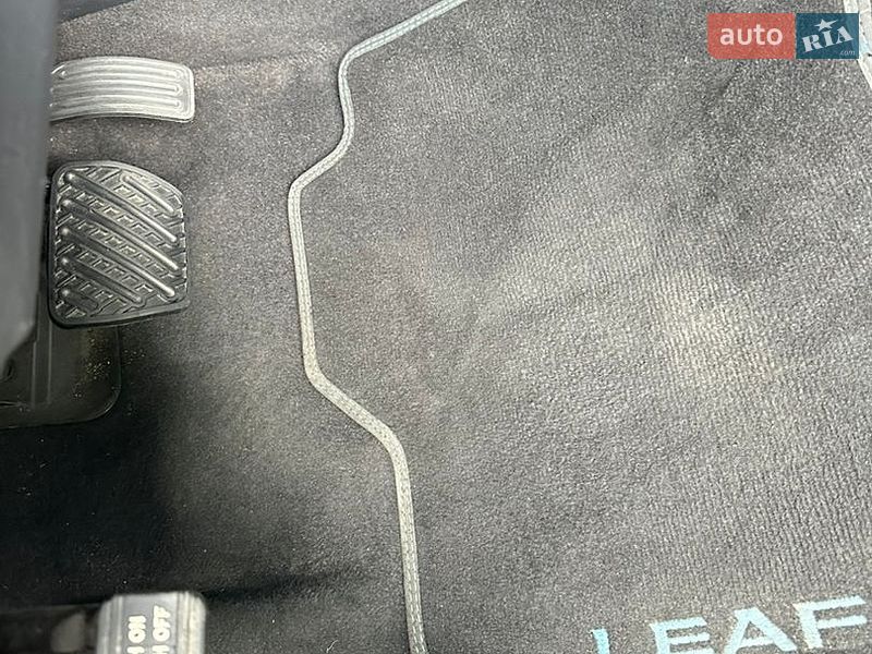 Хэтчбек Nissan Leaf 2021 в Ровно