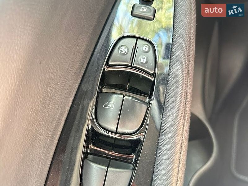 Хэтчбек Nissan Leaf 2021 в Ровно
