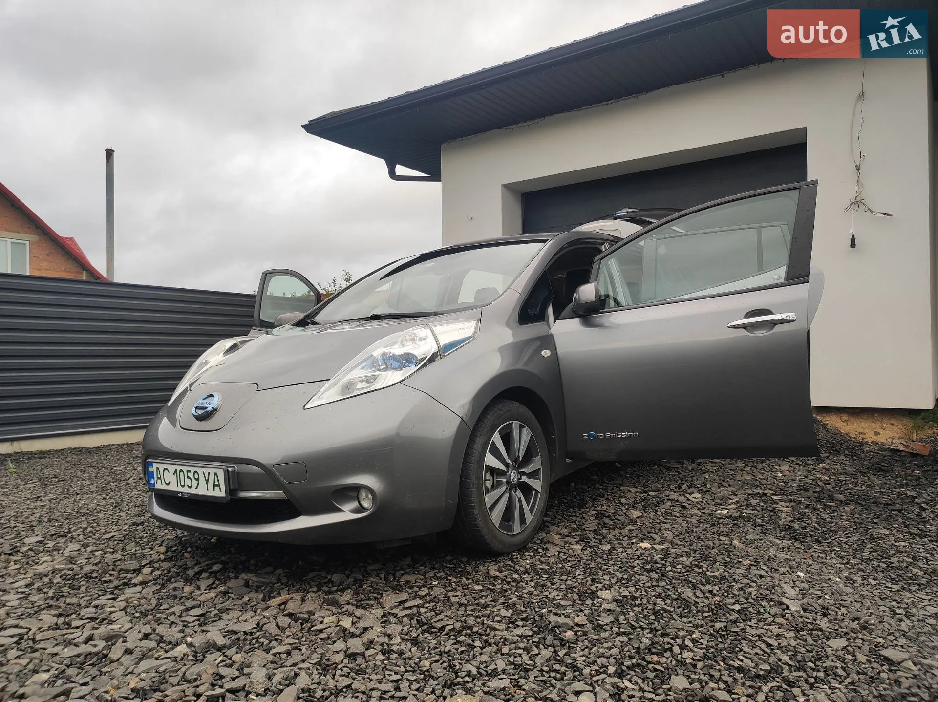 2013 Nissan Leaf - мініатюра 13
