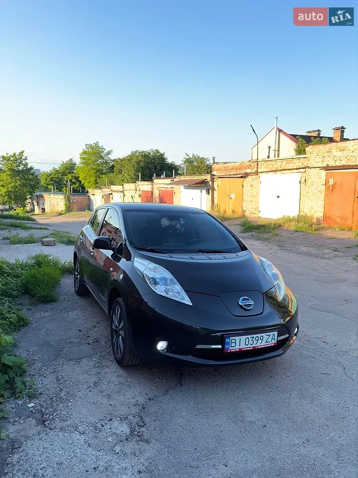 2013 Nissan Leaf - мініатюра 10
