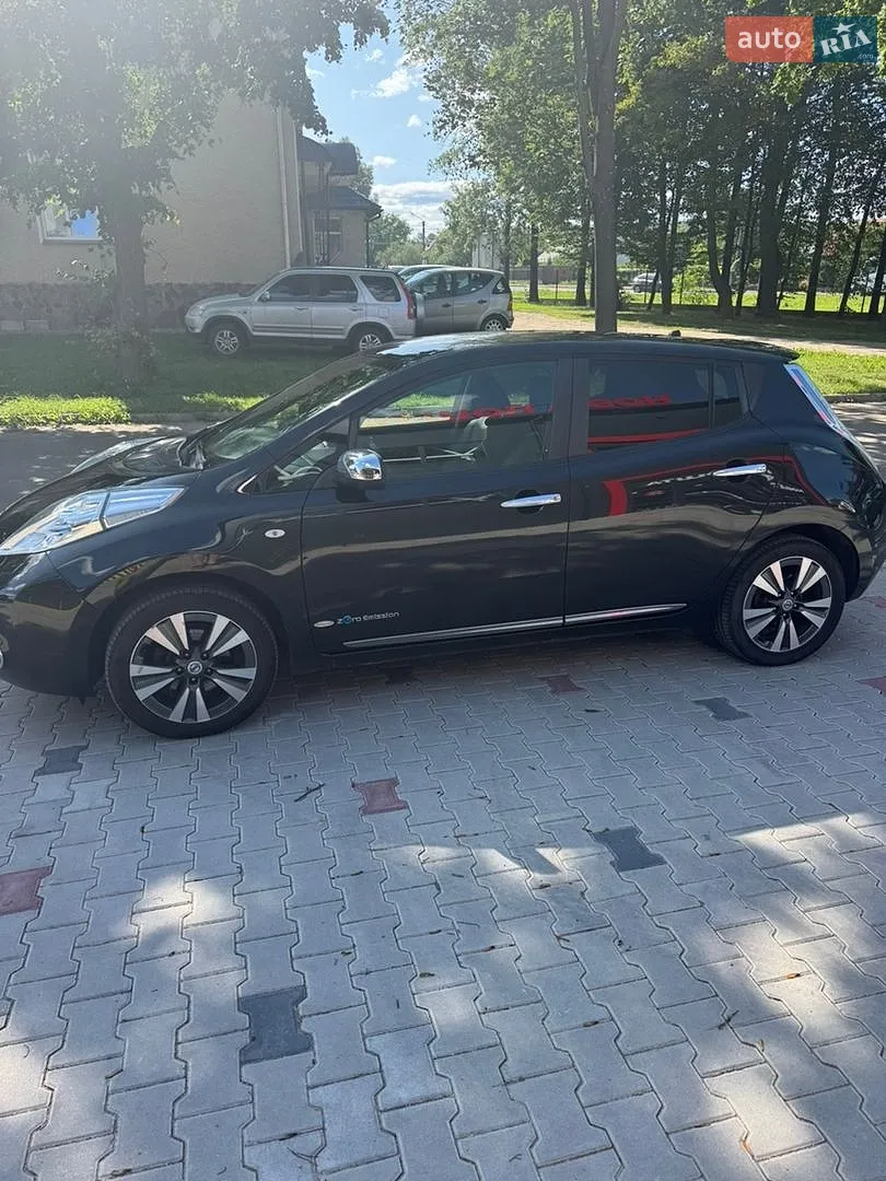 2013 Nissan Leaf - мініатюра 11
