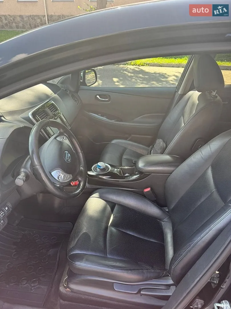 2013 Nissan Leaf - мініатюра 13