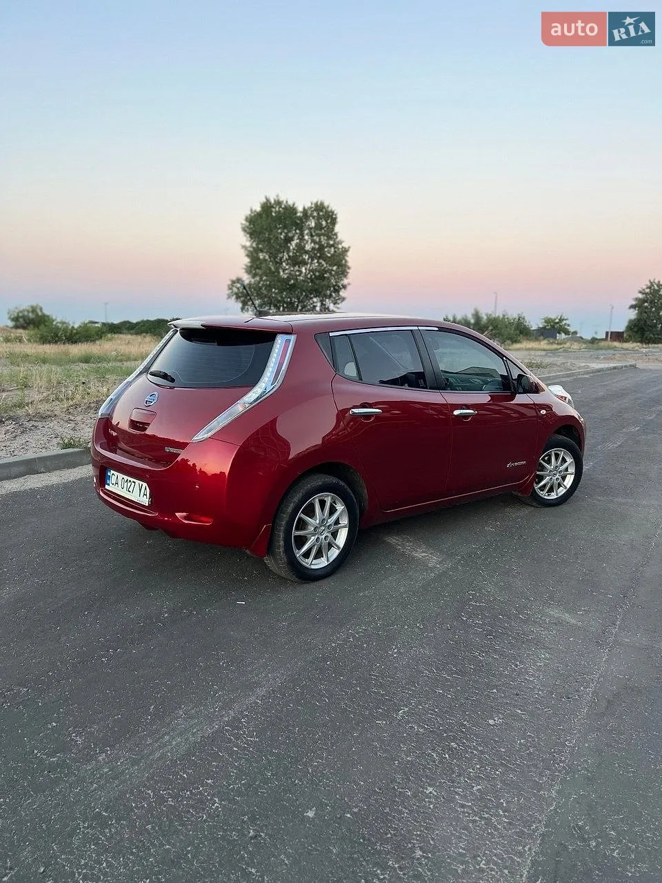 2012 Nissan Leaf - мініатюра 10
