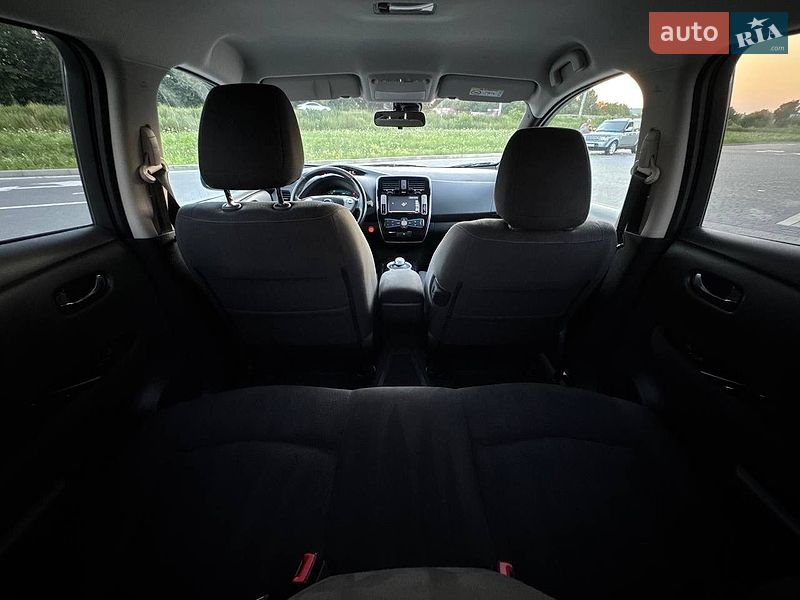 Хетчбек Nissan Leaf 2014 в Львові