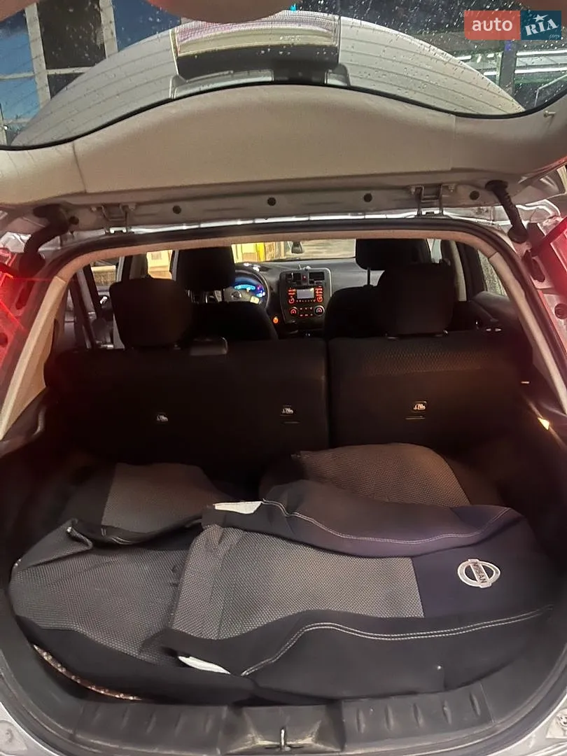 2013 Nissan Leaf - мініатюра 8