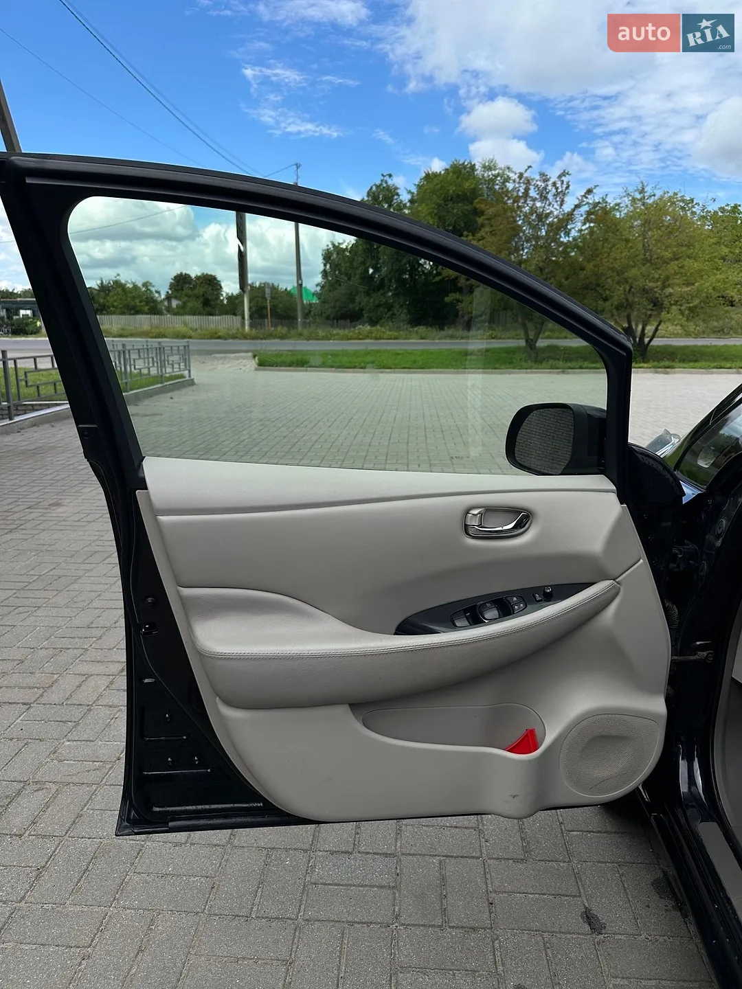 2012 Nissan Leaf - мініатюра 6