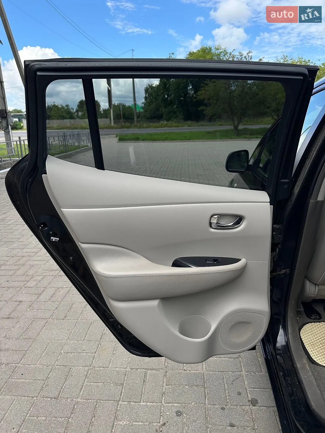 2012 Nissan Leaf - мініатюра 7