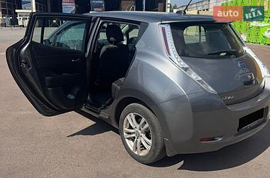 Хэтчбек Nissan Leaf 2015 в Житомире