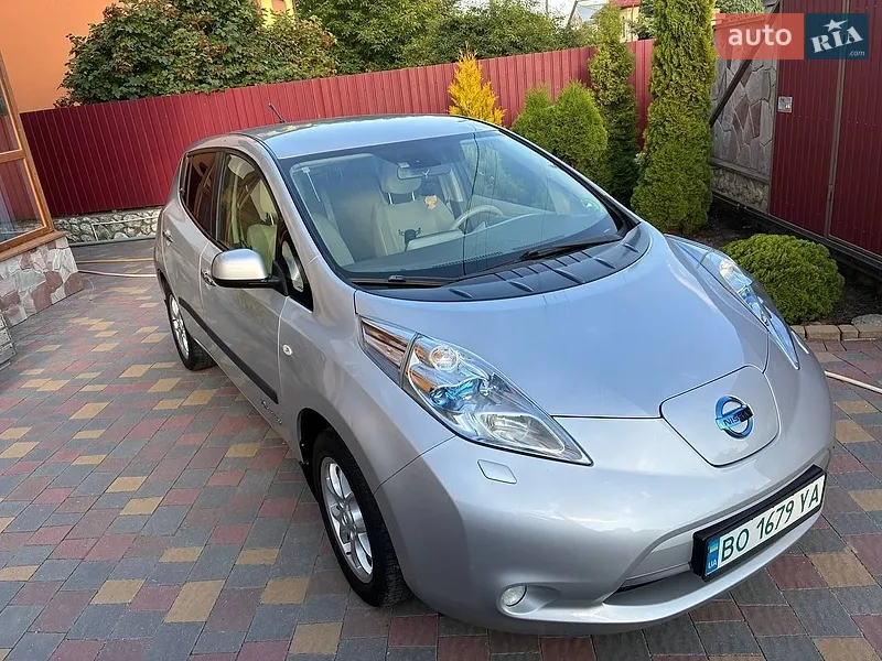 Nissan Leaf 2012