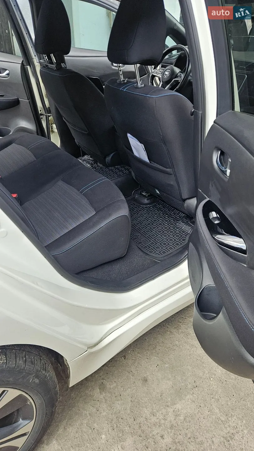 2019 Nissan Leaf - мініатюра 11