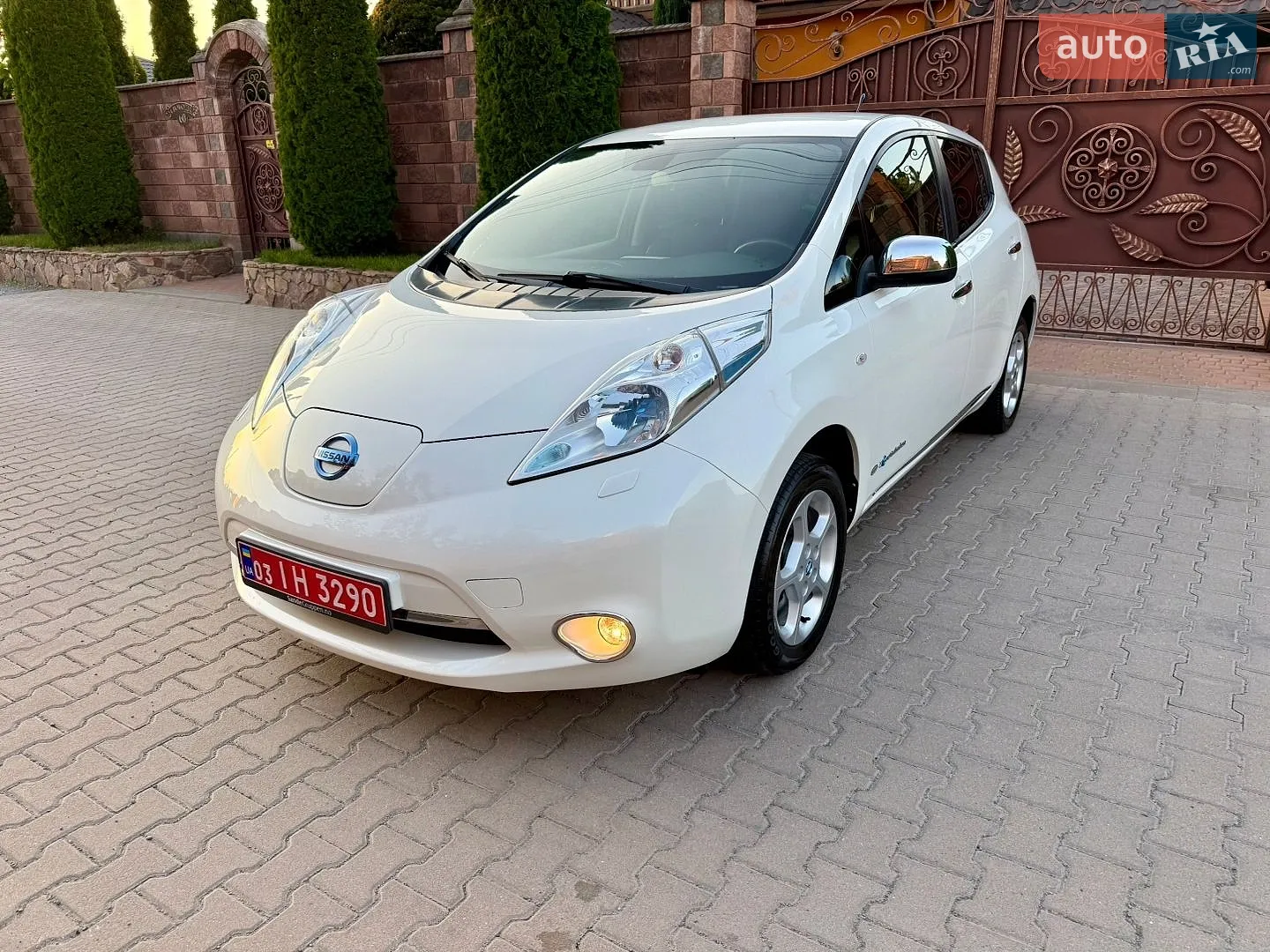 2013 Nissan Leaf - мініатюра 10