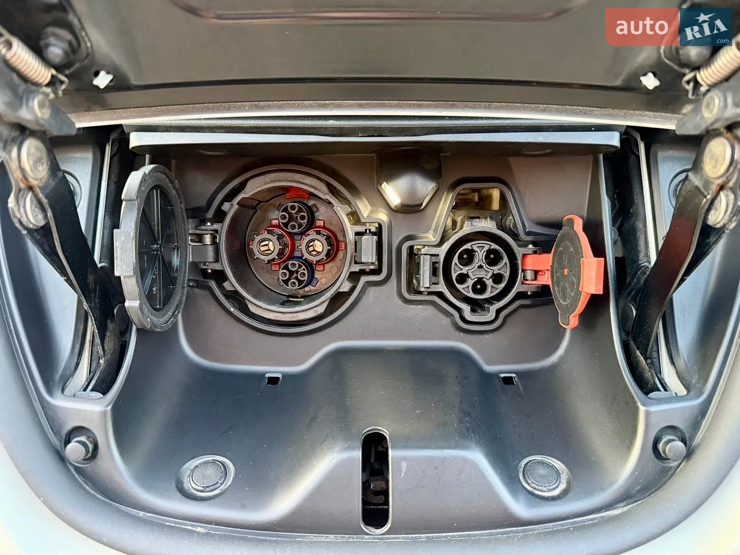 2013 Nissan Leaf - мініатюра 31