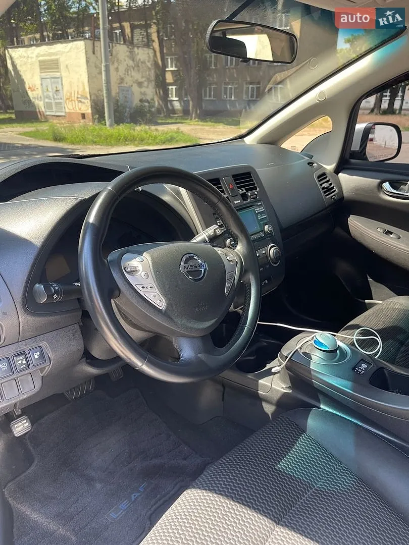 2014 Nissan Leaf - мініатюра 23