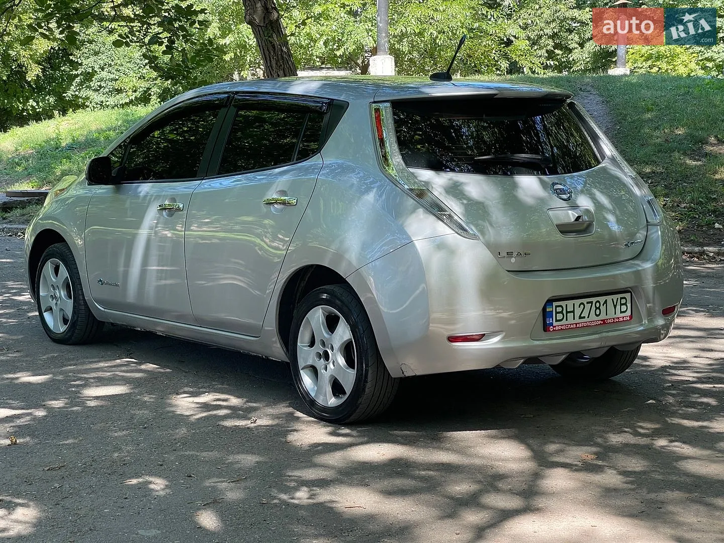 2014 Nissan Leaf - мініатюра 25