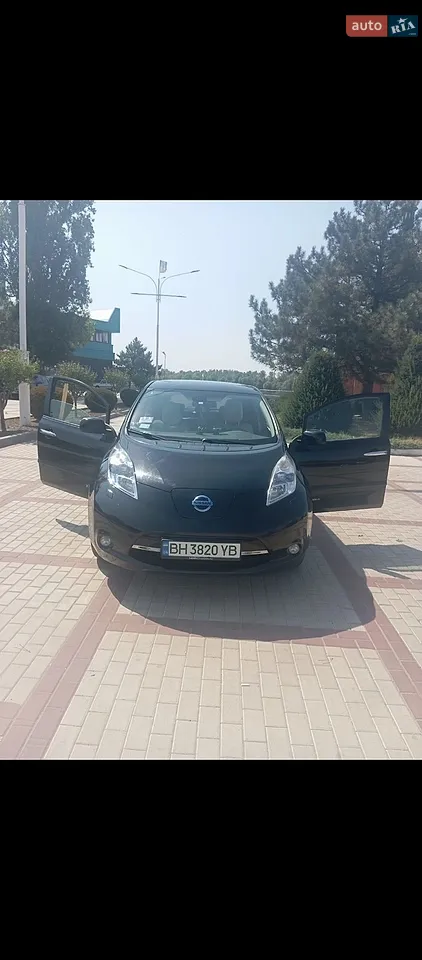 2012 Nissan Leaf - мініатюра 41
