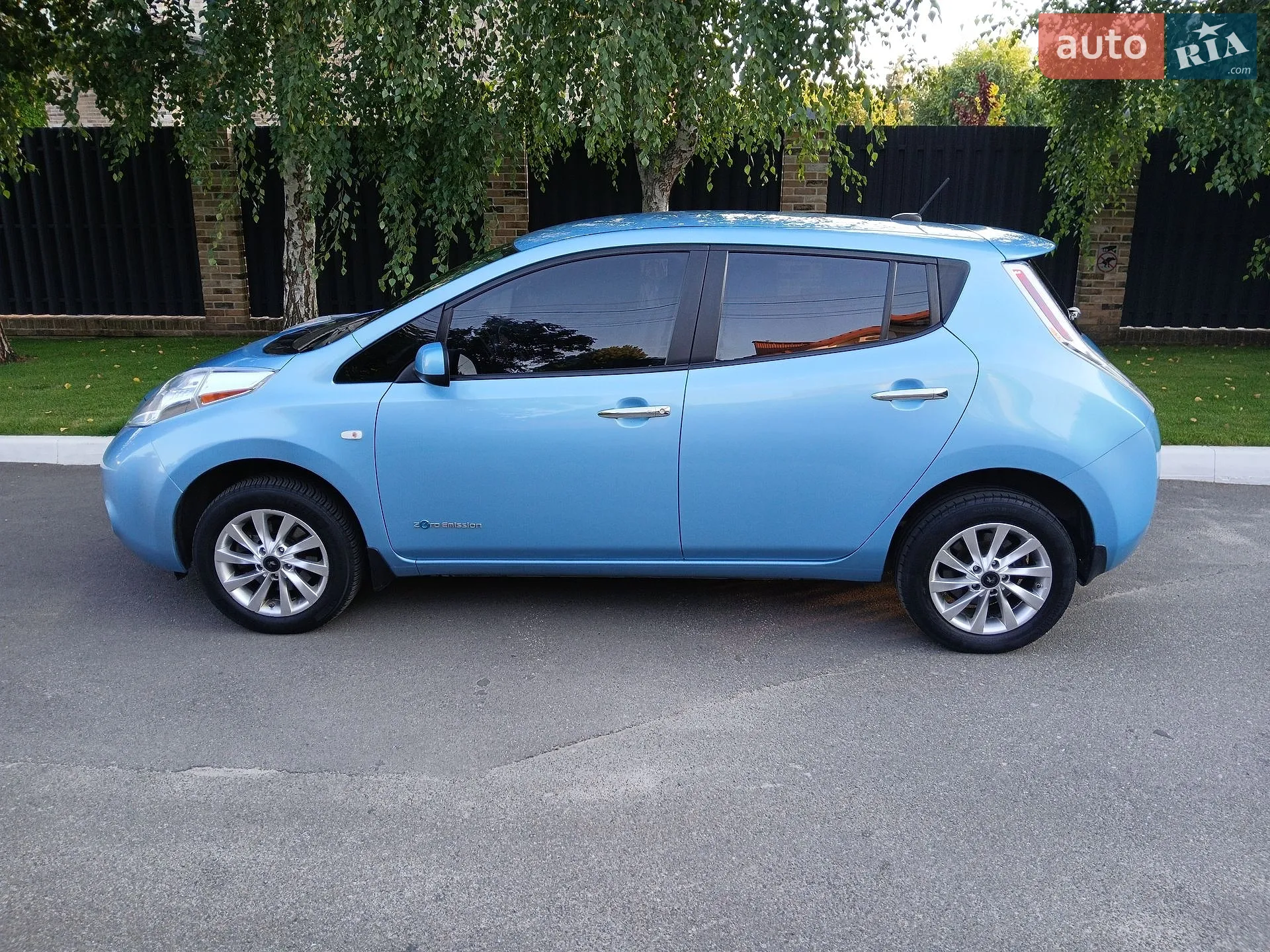 2015 Nissan Leaf - мініатюра 5