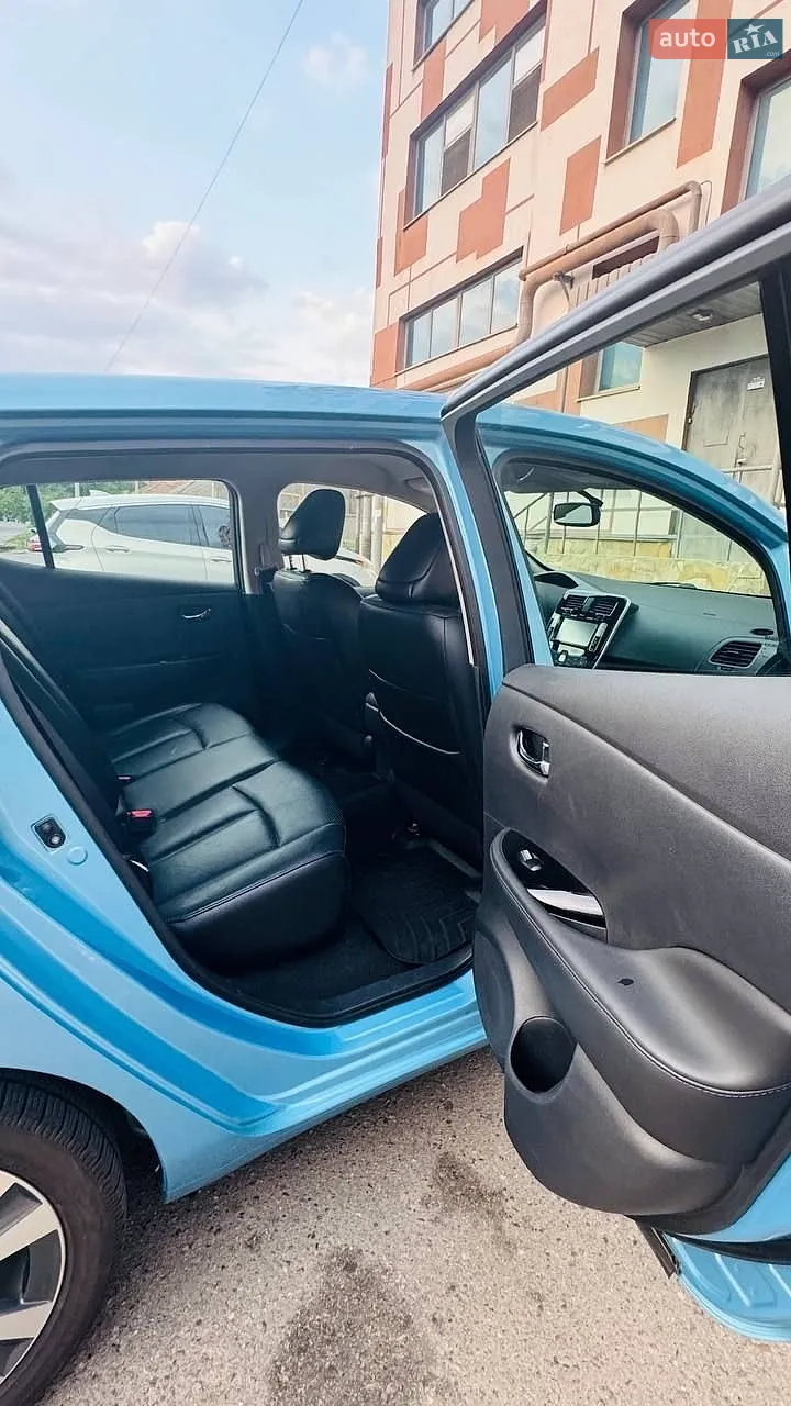 2015 Nissan Leaf - мініатюра 22