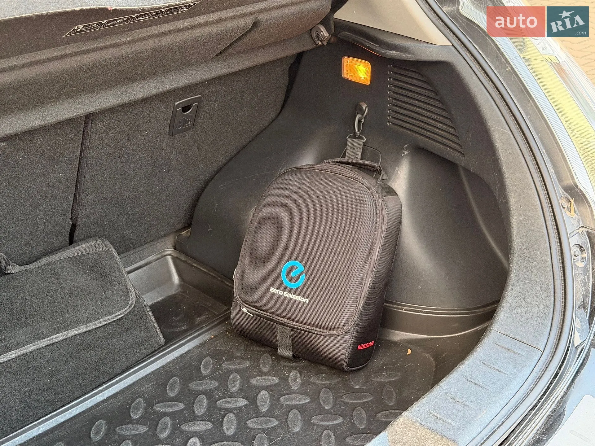 2015 Nissan Leaf - мініатюра 5