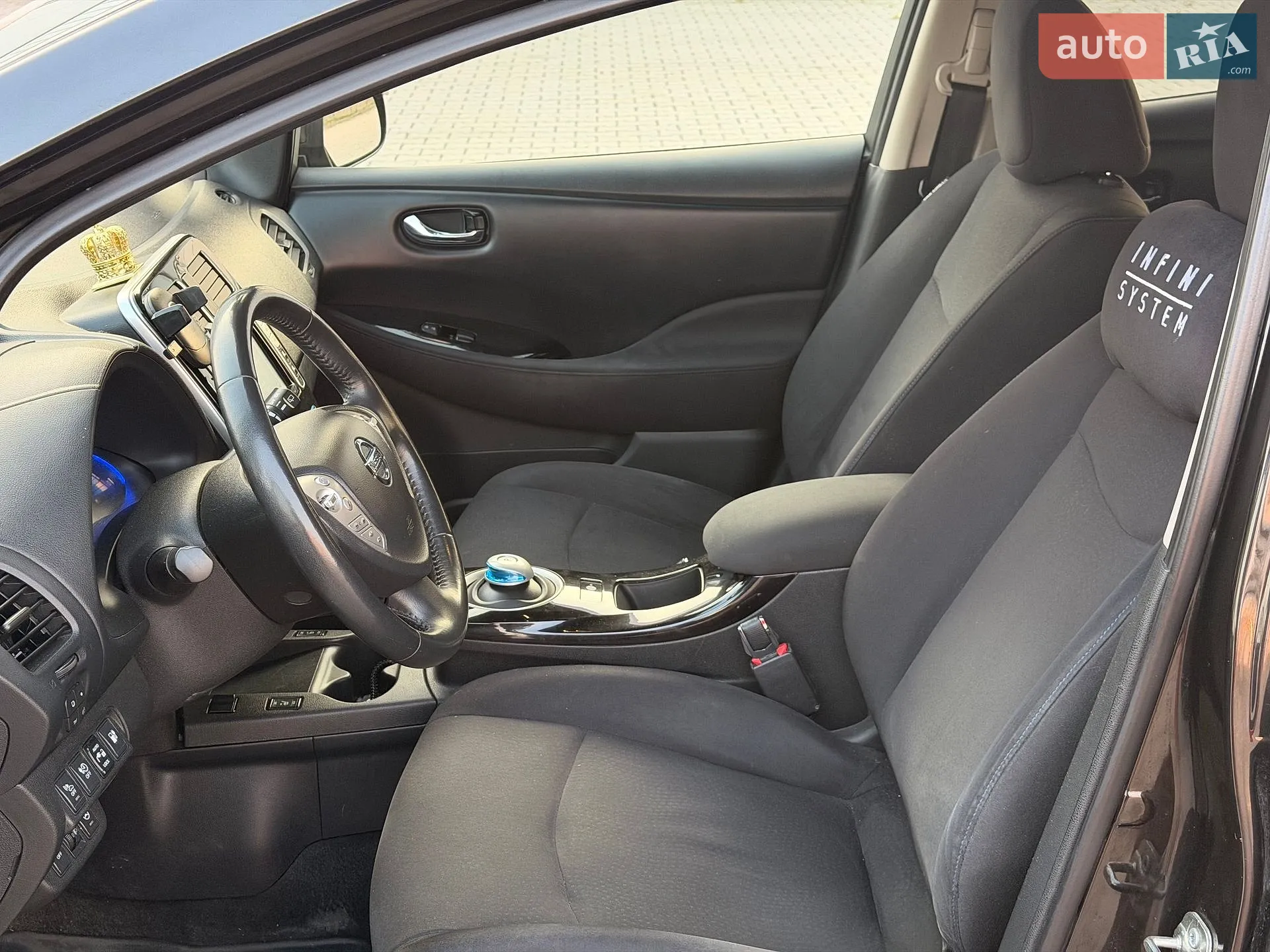 2015 Nissan Leaf - мініатюра 16