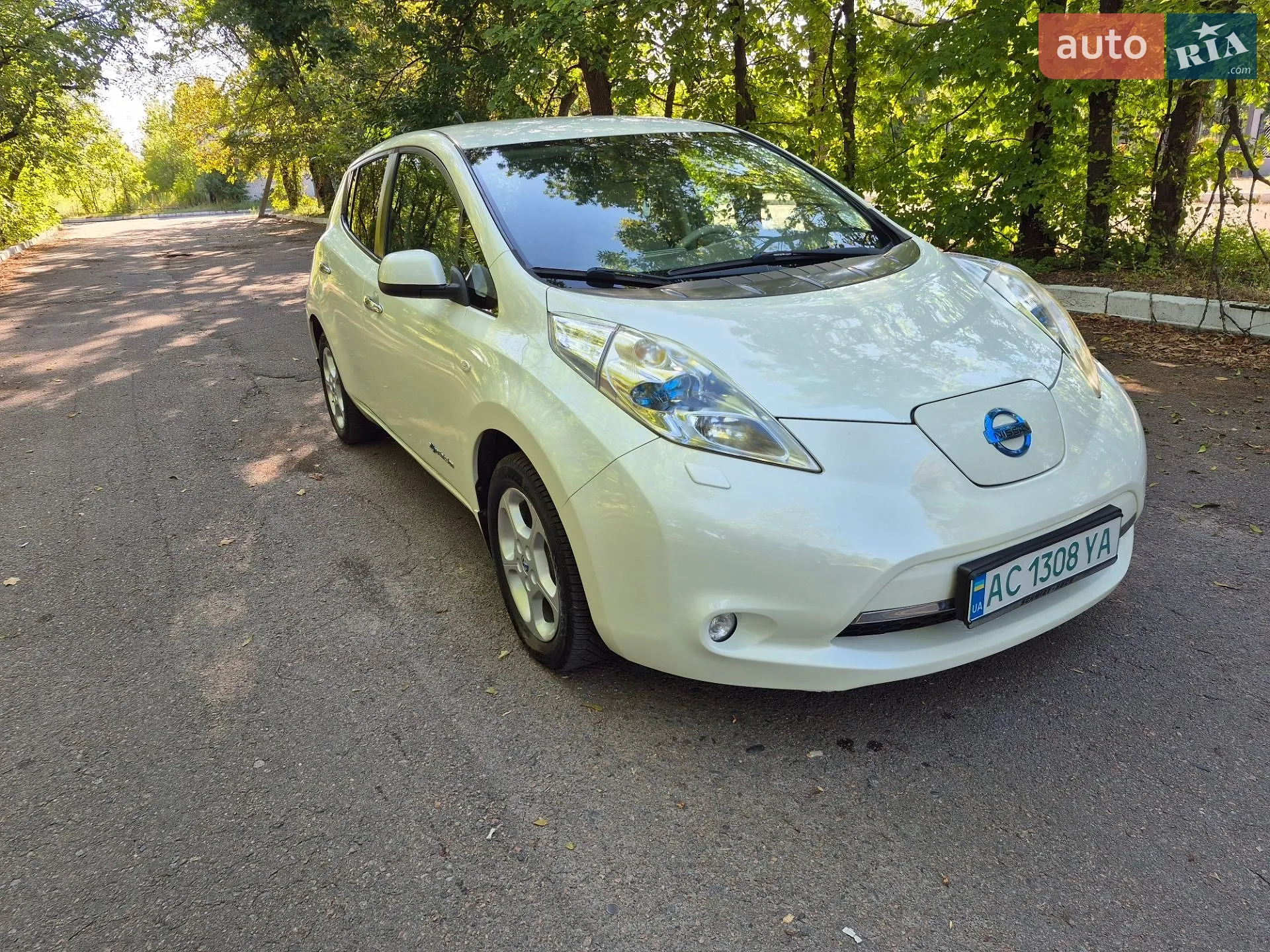2011 Nissan Leaf - мініатюра 10