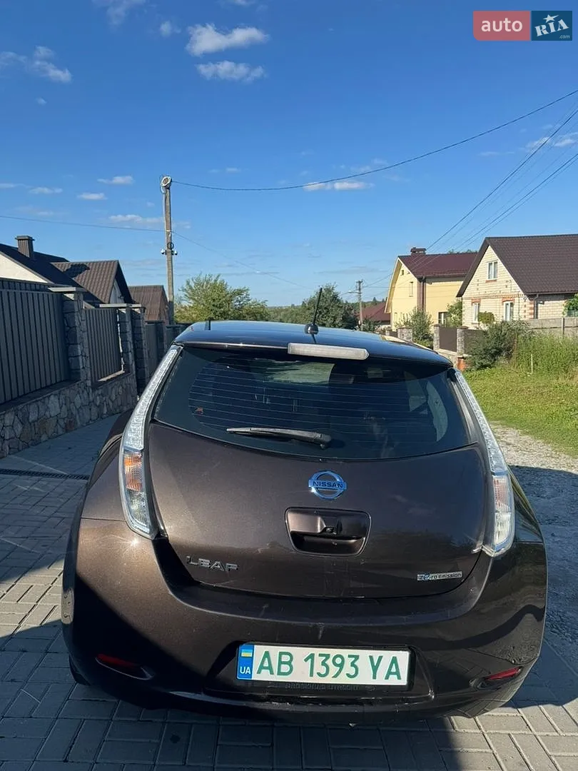 2015 Nissan Leaf - мініатюра 10