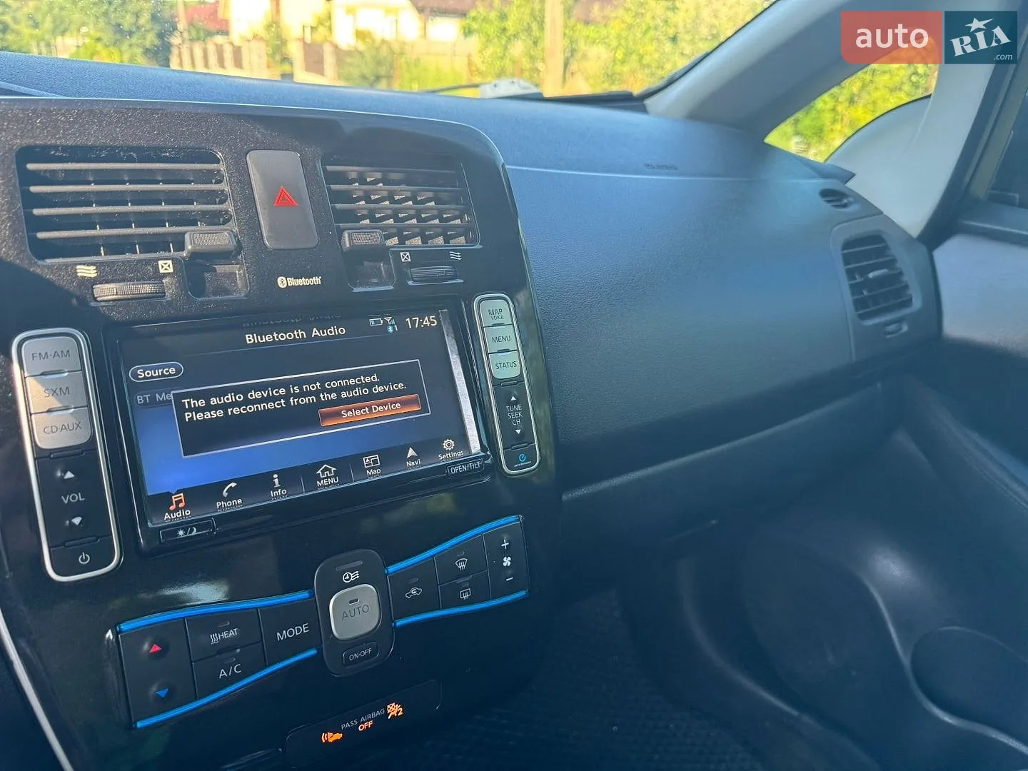 2015 Nissan Leaf - мініатюра 13