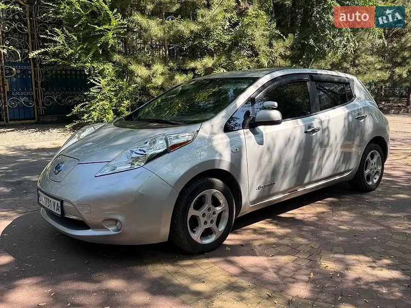 Nissan Leaf 2014