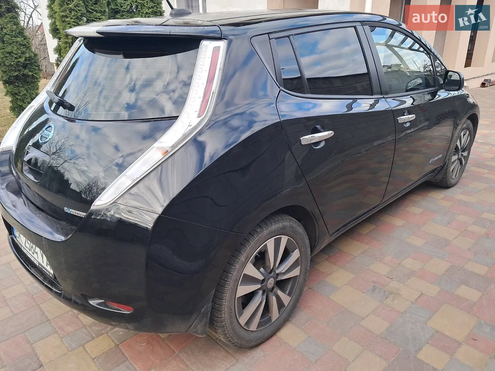 2015 Nissan Leaf - мініатюра 3