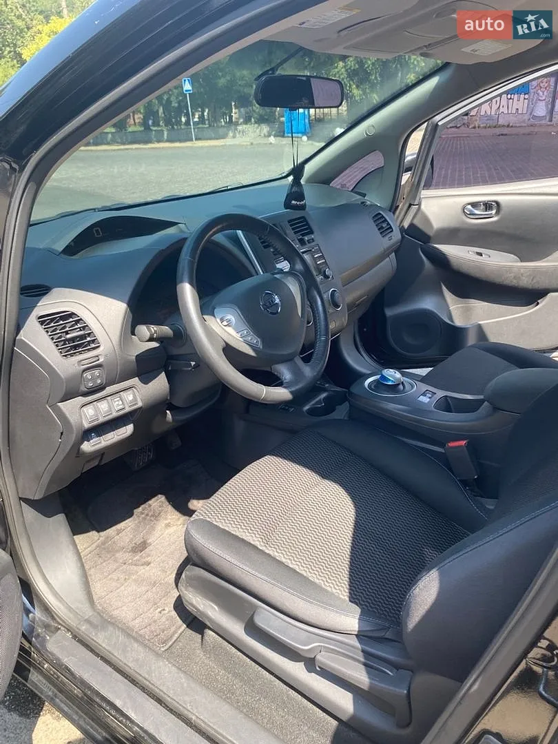 2014 Nissan Leaf - мініатюра 9
