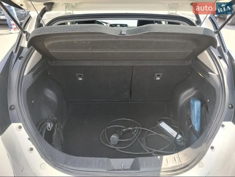 2018 Nissan Leaf - мініатюра 4