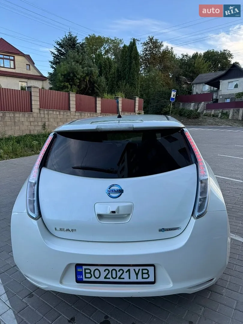 2013 Nissan Leaf - мініатюра 4