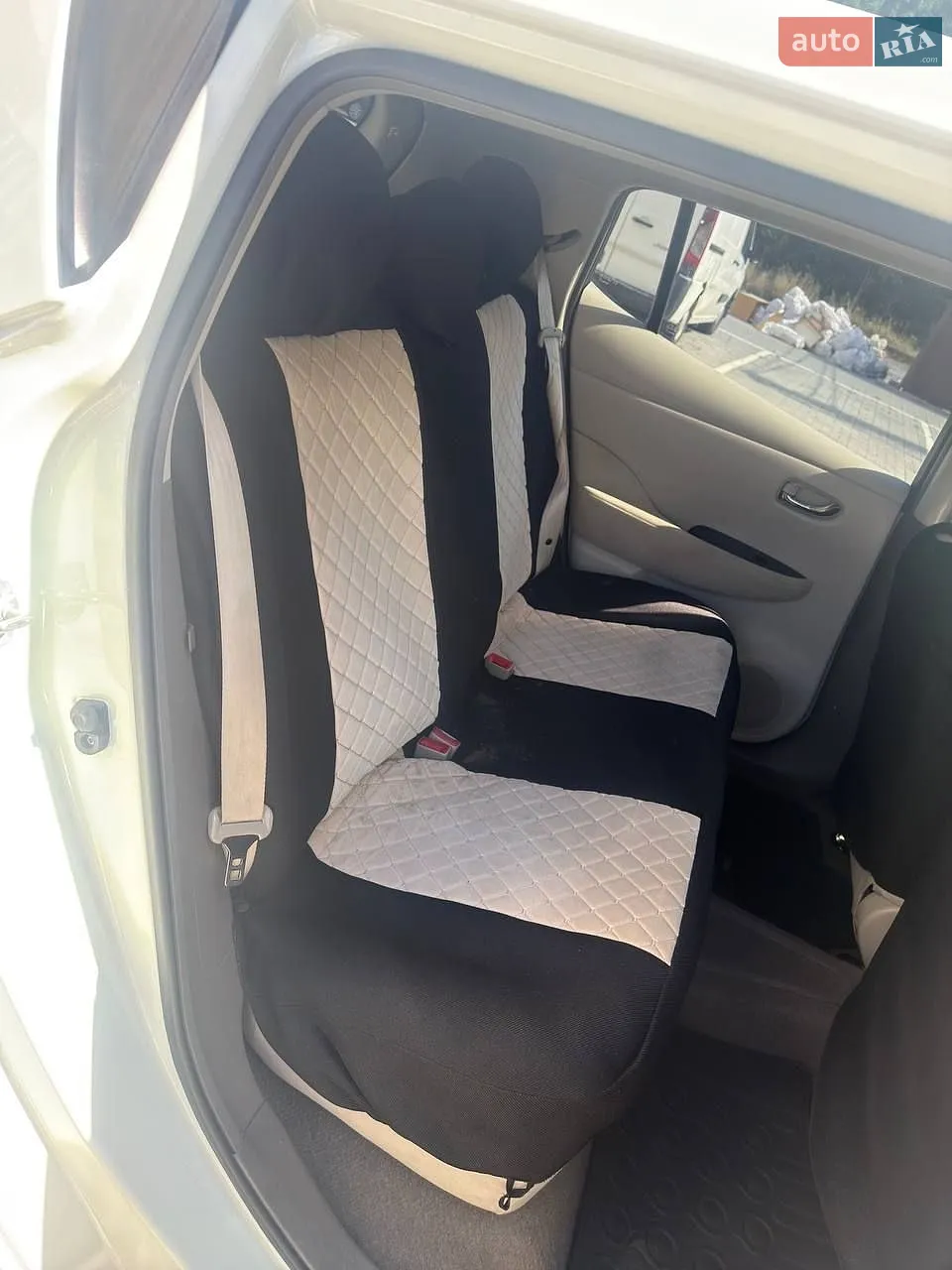 2012 Nissan Leaf - мініатюра 7