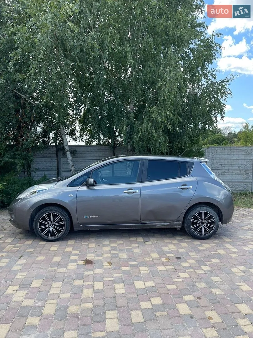 2014 Nissan Leaf - мініатюра 5