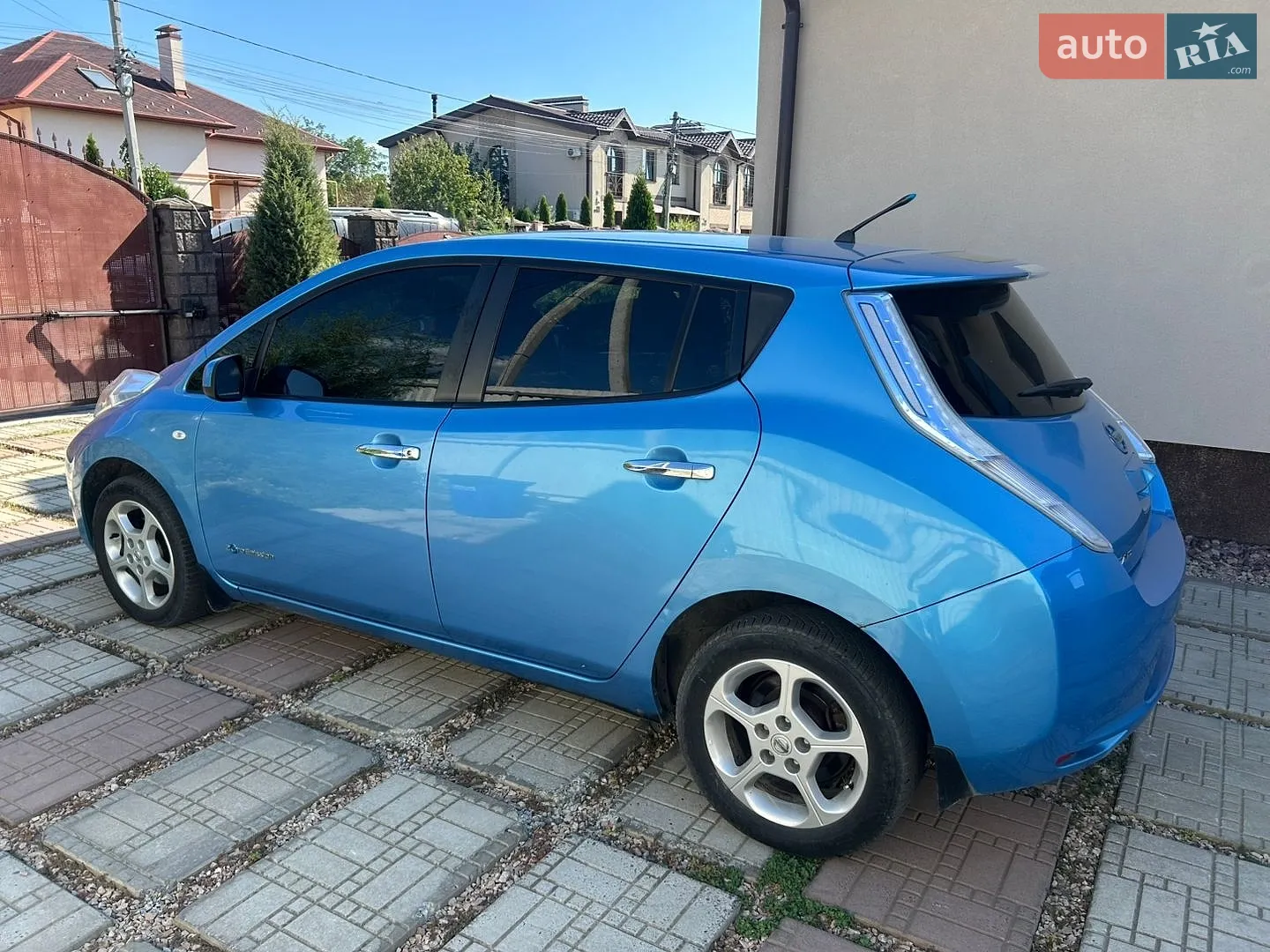 2011 Nissan Leaf - мініатюра 4