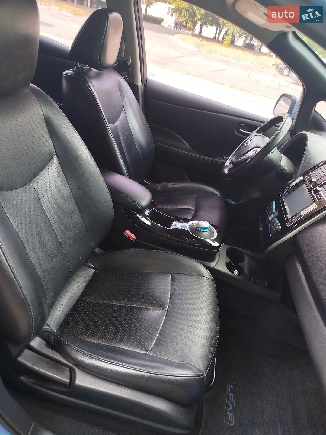 2013 Nissan Leaf - мініатюра 26