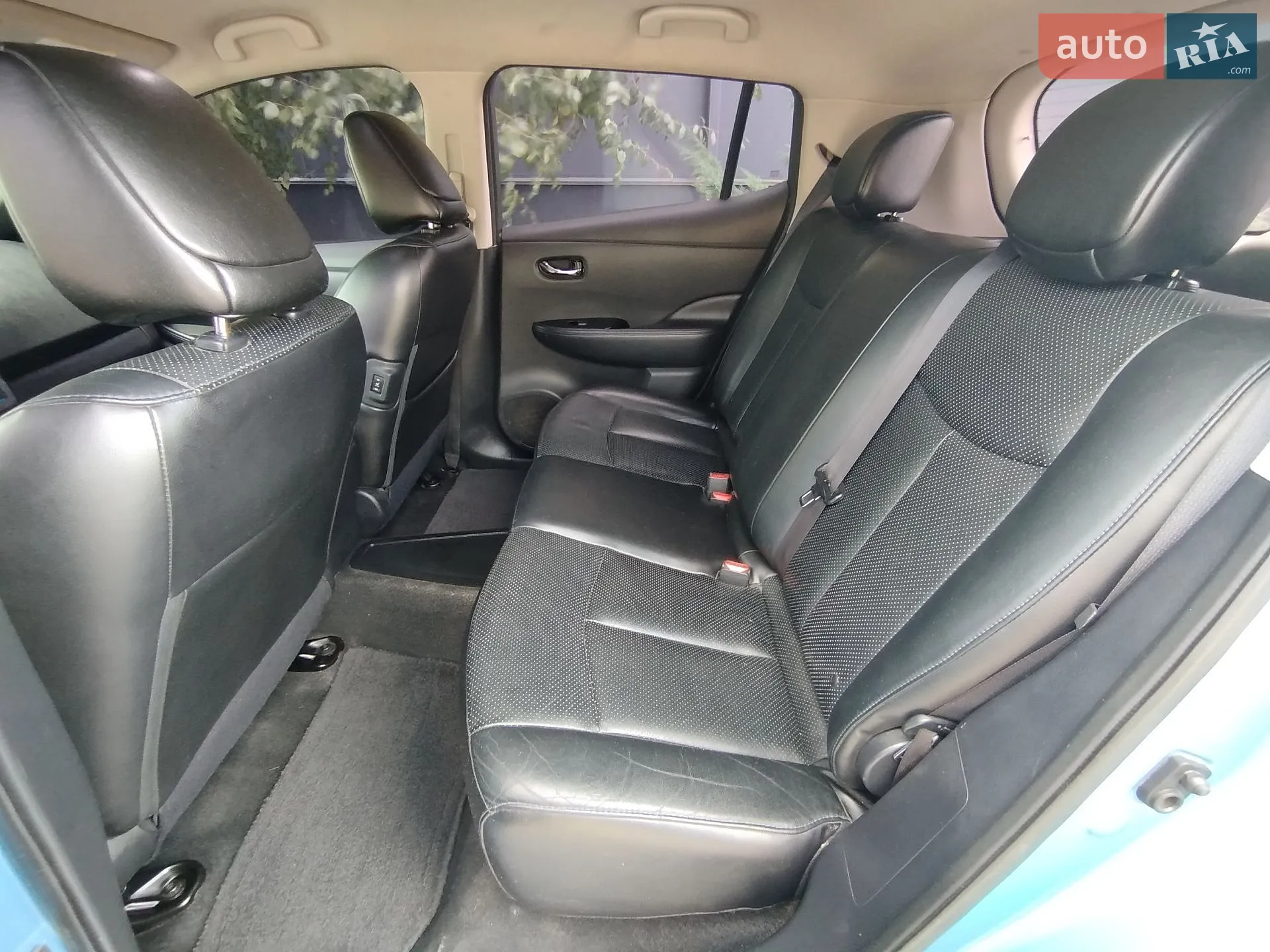 2013 Nissan Leaf - мініатюра 28