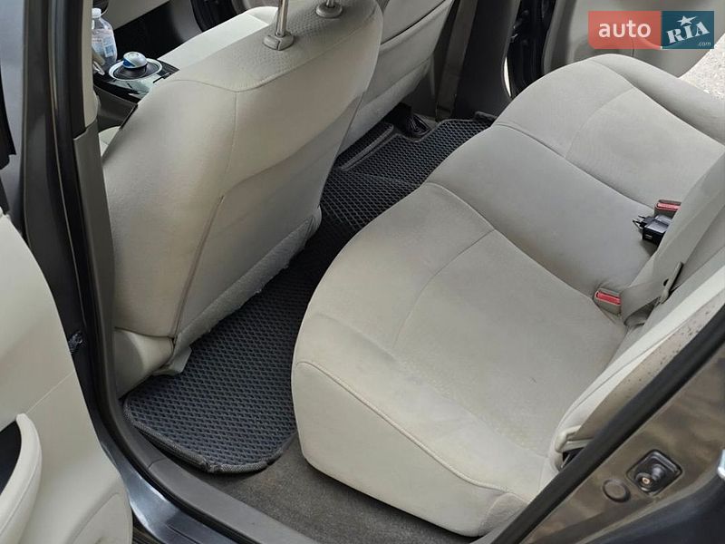 Хетчбек Nissan Leaf 2014 в Тернополі