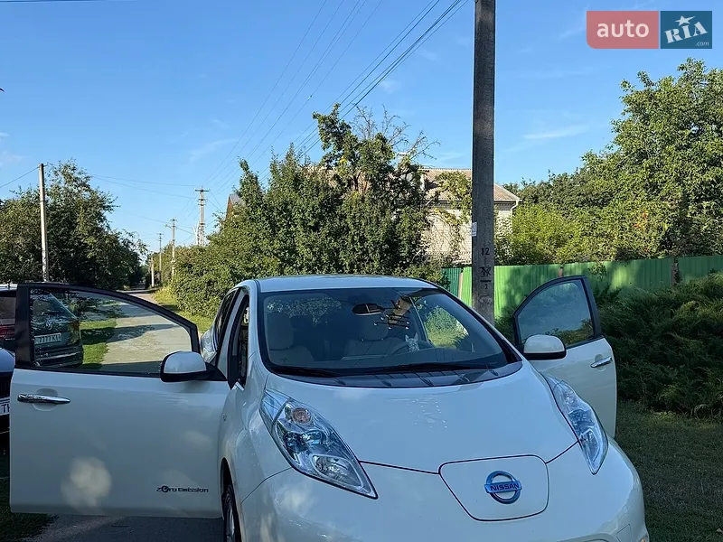 Nissan Leaf 2012