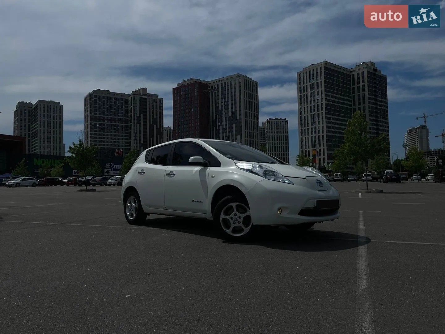 2017 Nissan Leaf - мініатюра 5