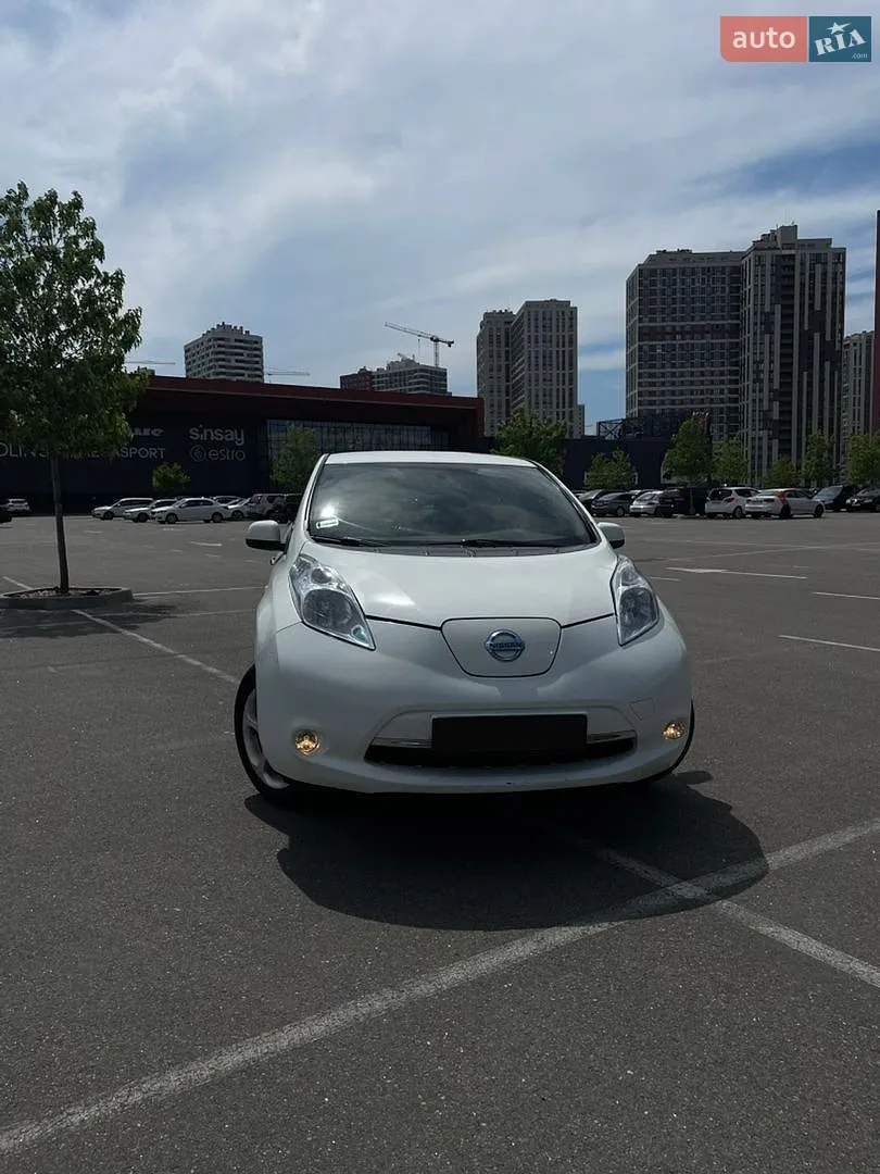 2017 Nissan Leaf - мініатюра 6
