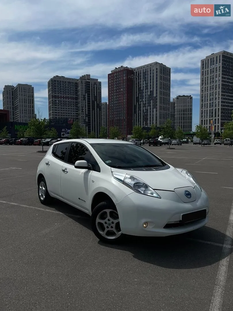 2017 Nissan Leaf - мініатюра 8