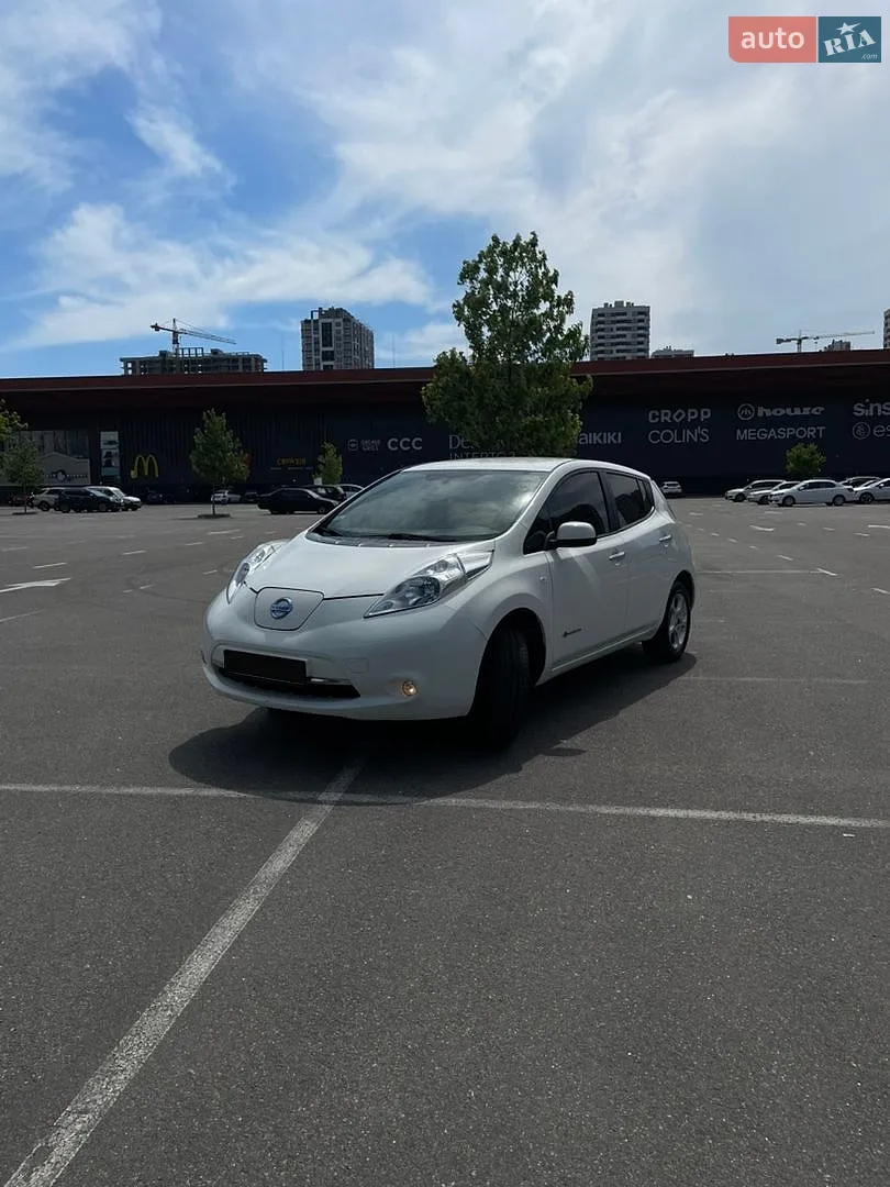 2017 Nissan Leaf - мініатюра 9