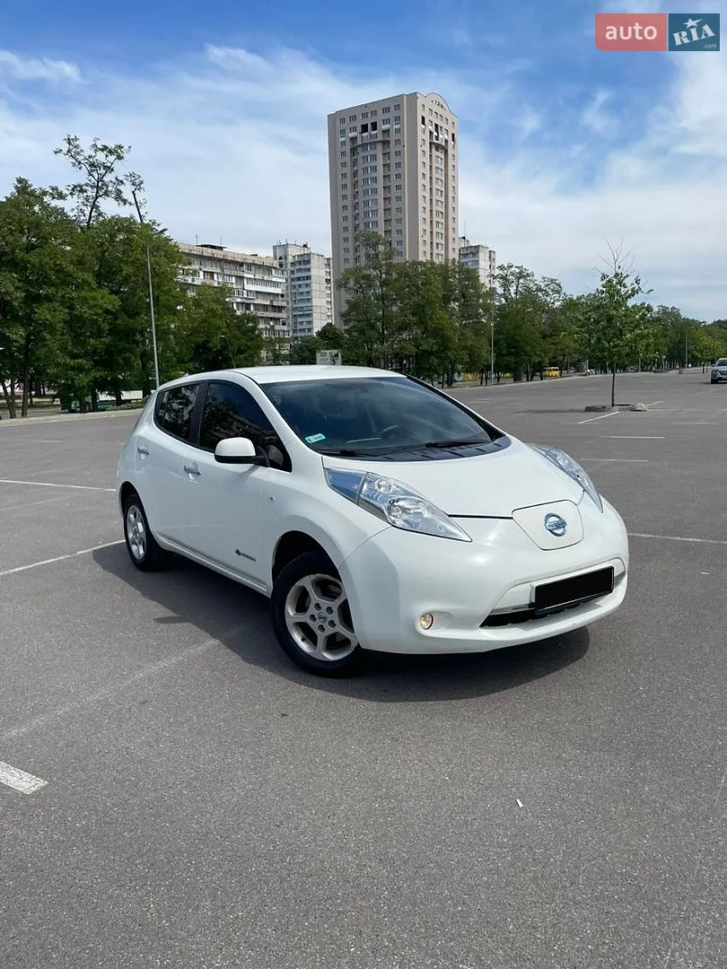 2017 Nissan Leaf - мініатюра 15