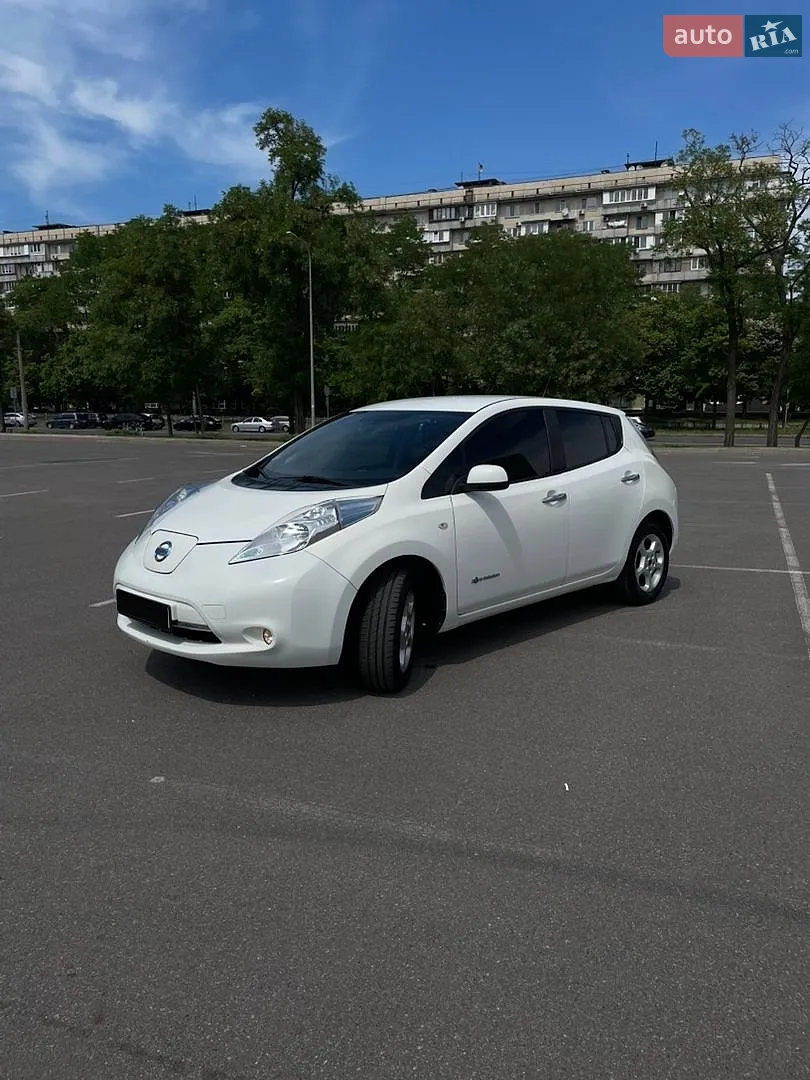 2017 Nissan Leaf - мініатюра 16