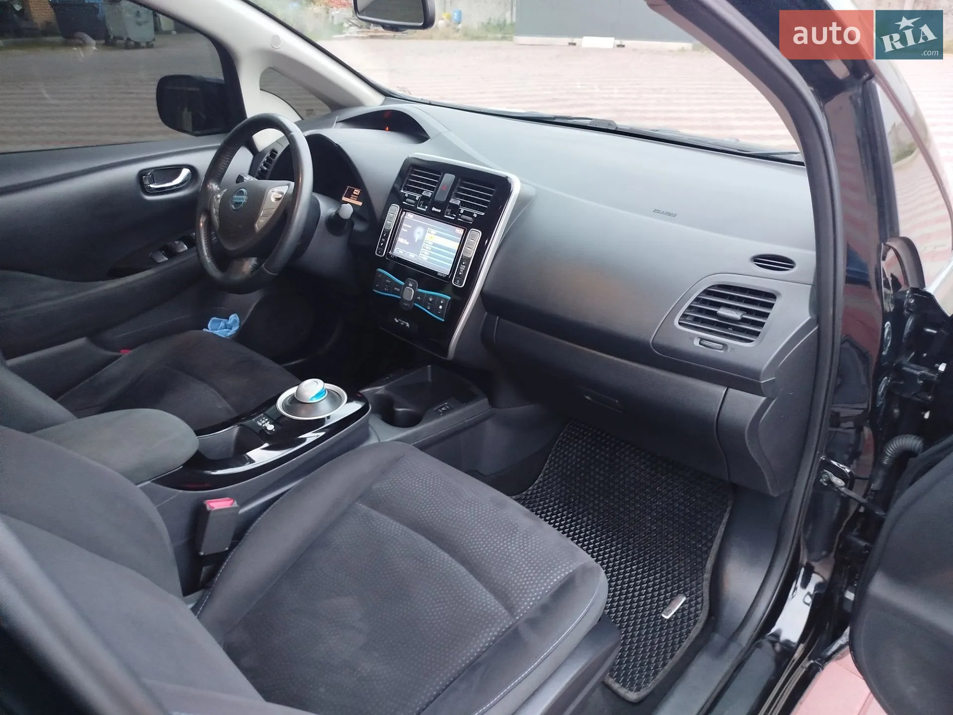 2014 Nissan Leaf - мініатюра 18