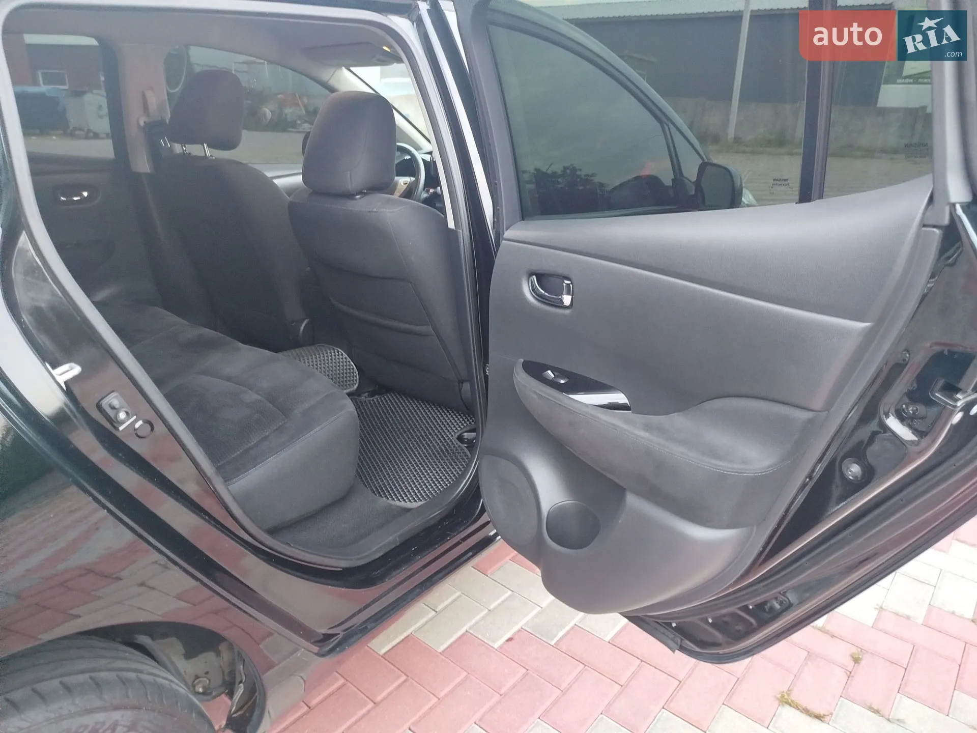 2014 Nissan Leaf - мініатюра 26