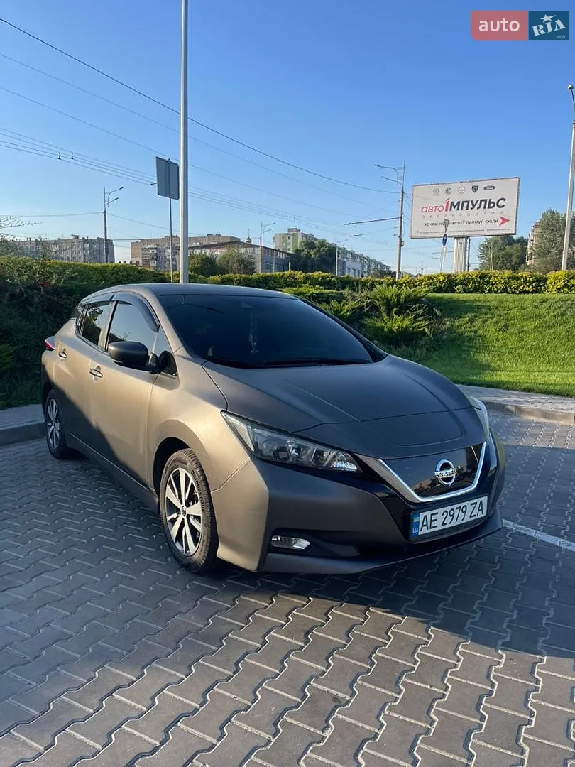 2018 Nissan Leaf - фото 1